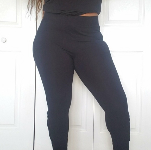 Torrid Women's Black Active Leggings - Picture 2 of 8